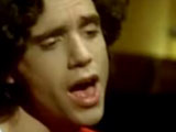 Mika clips video